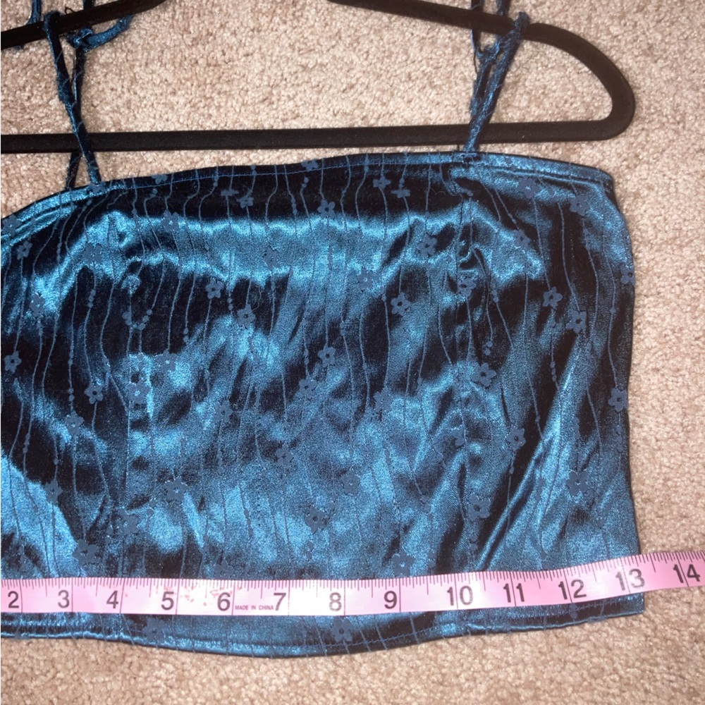 Vintage 90’s Crop Top - image 5
